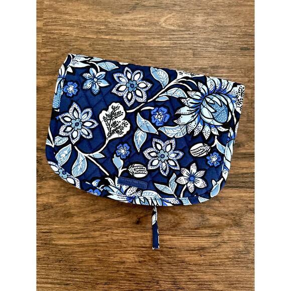 Vera Bradley Cosmetic Toiletry Bag - Picture 2 of 4